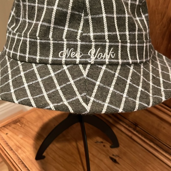Plaid Bucket Hat - Picture 3 of 4